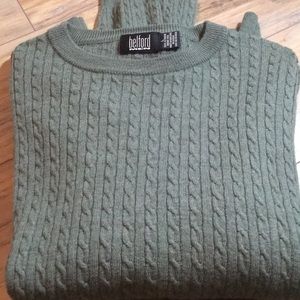 “Like New” Men’s Wool Sweater